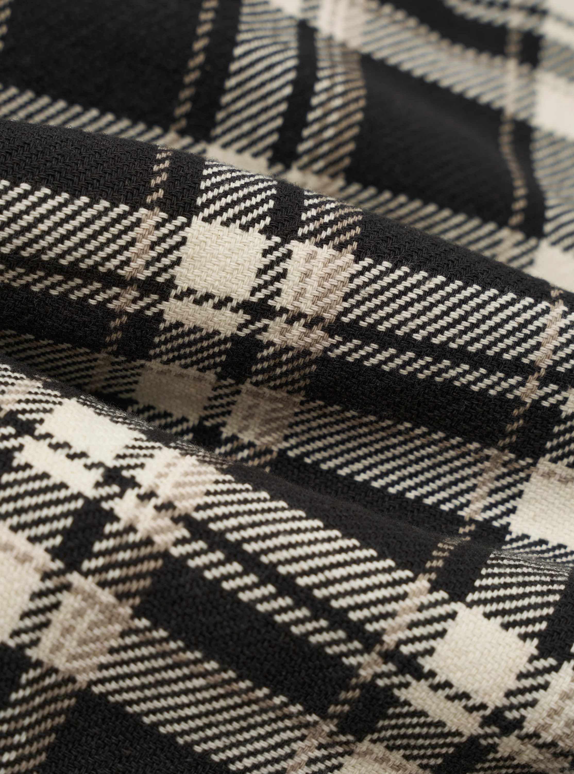Black Twill Check Short Dressing Gown - Image 2