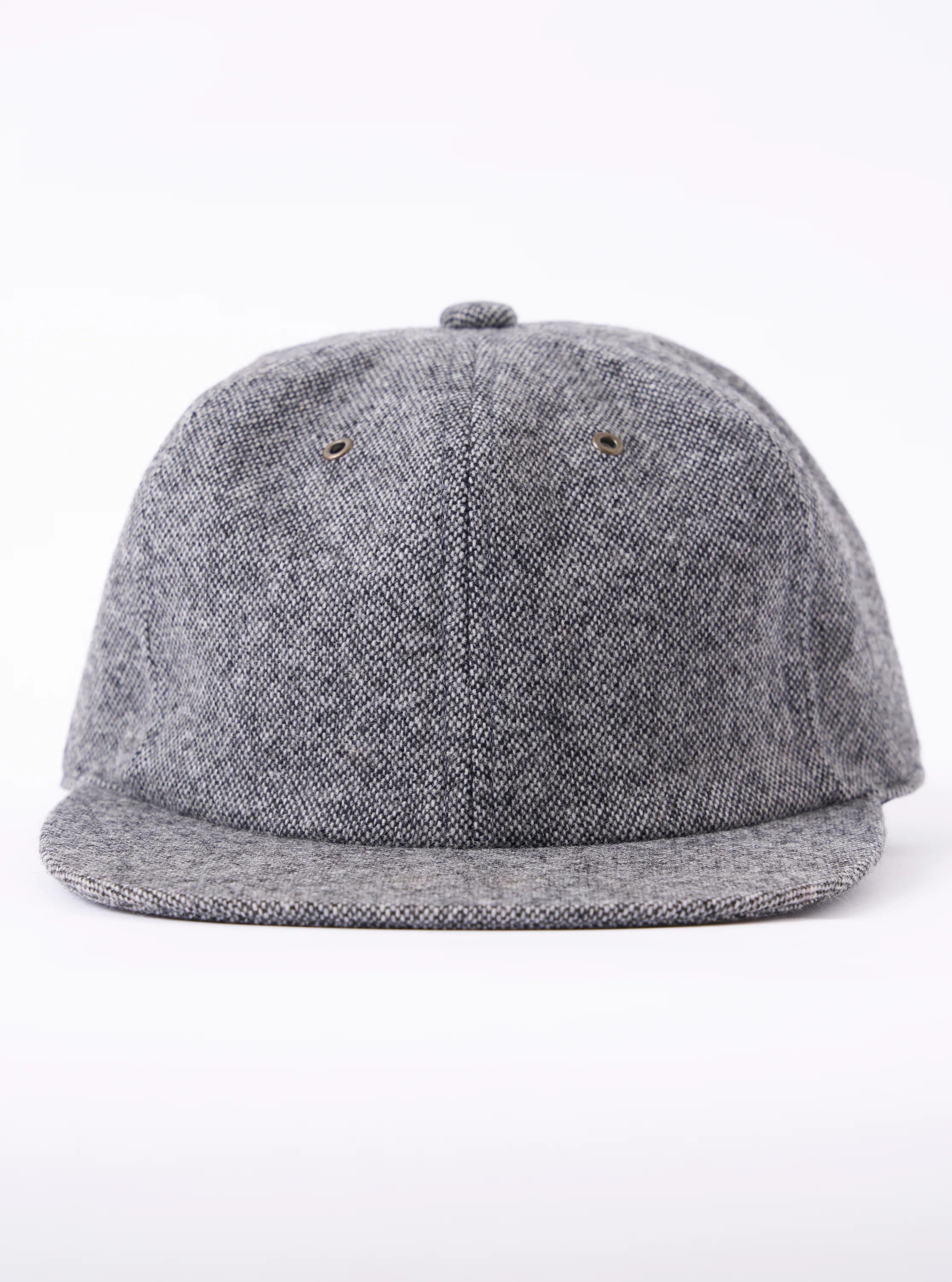 cableamiĀ® Black/White Recycled Tweed Cap - Image 3