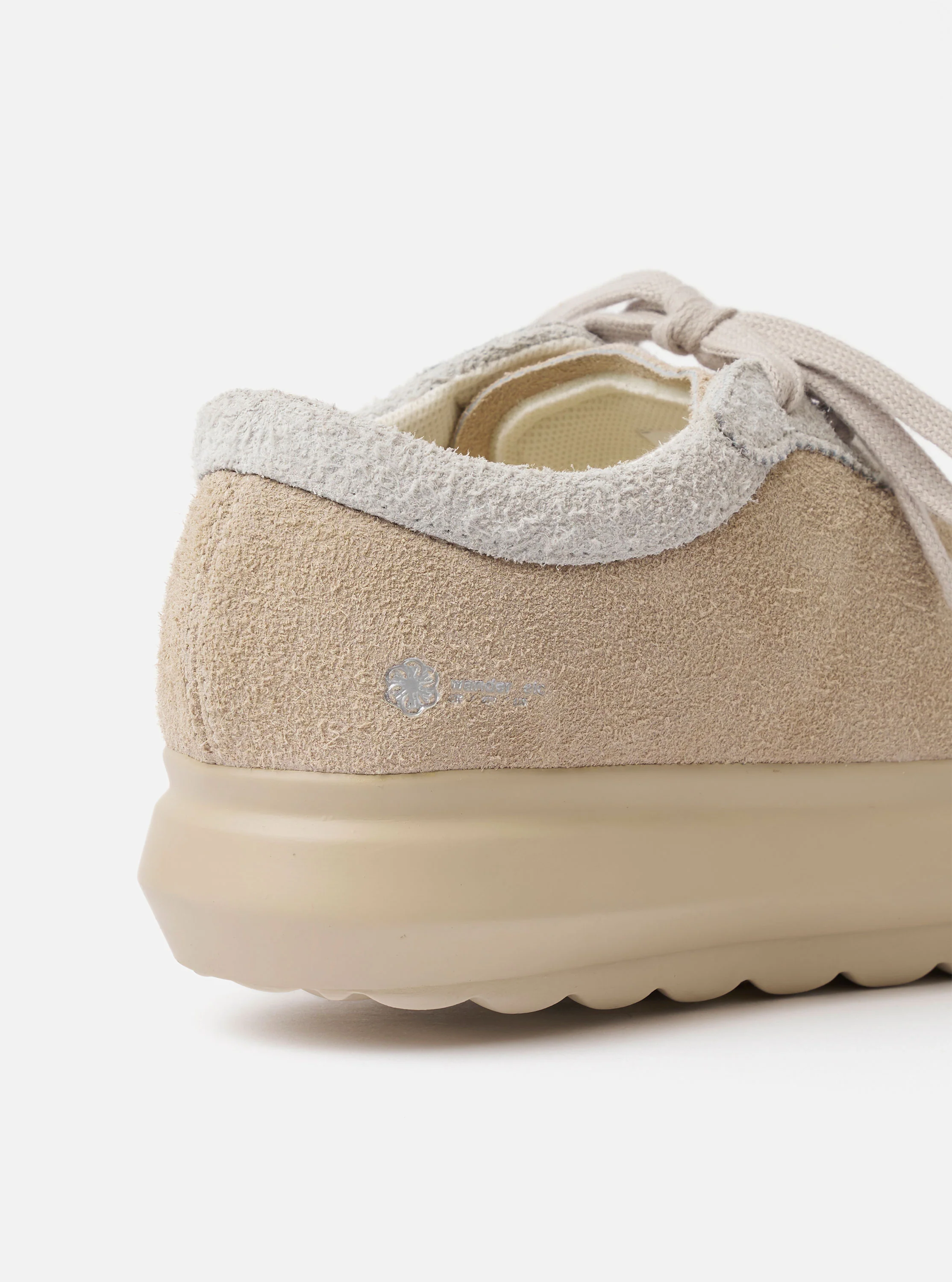 Wander etc. 'The 70's' in Bone Hairy Suede/Leather - Image 4