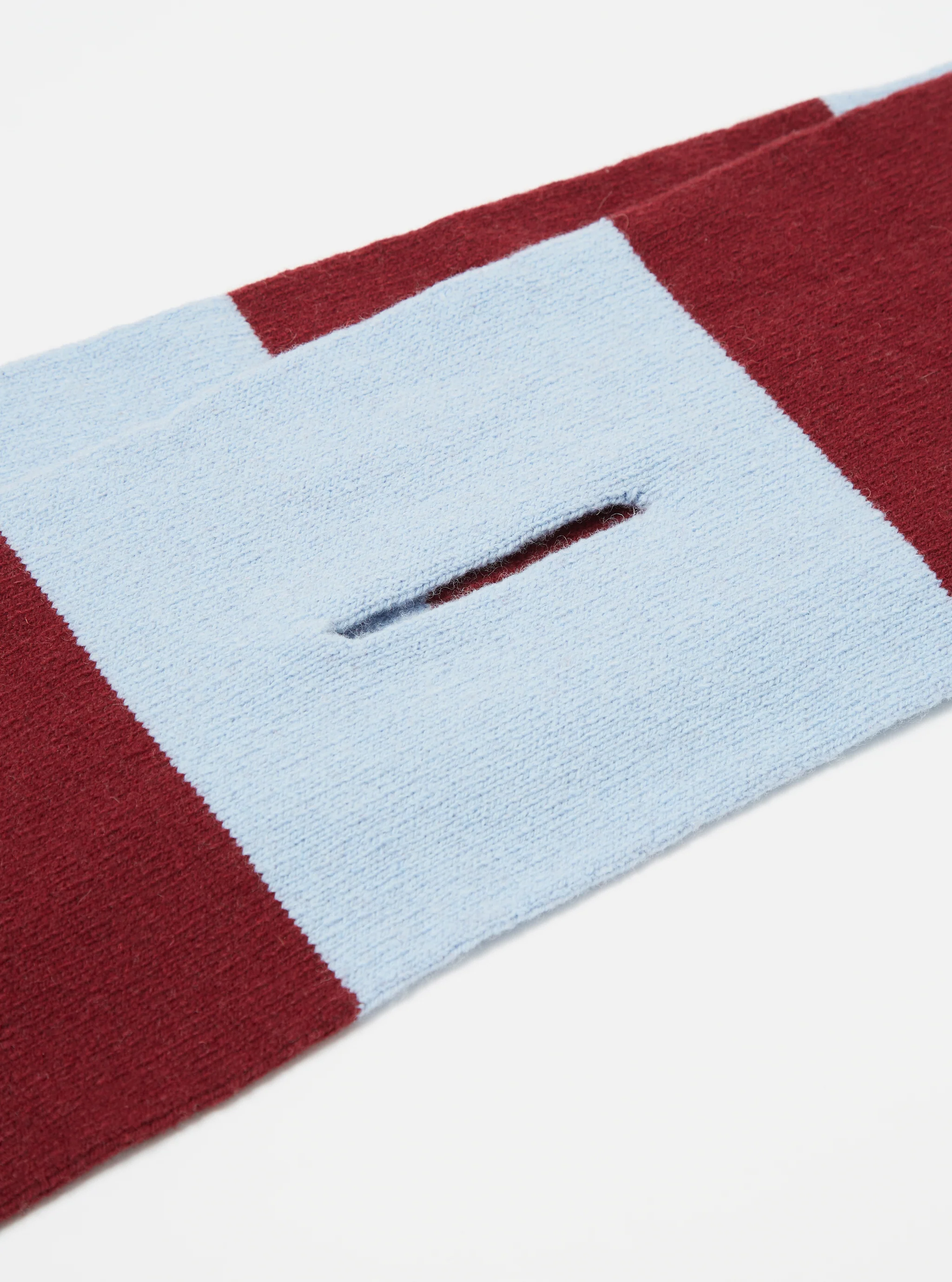 Sky/Claret Soft Wool Deluxe Football Scarf - Image 3