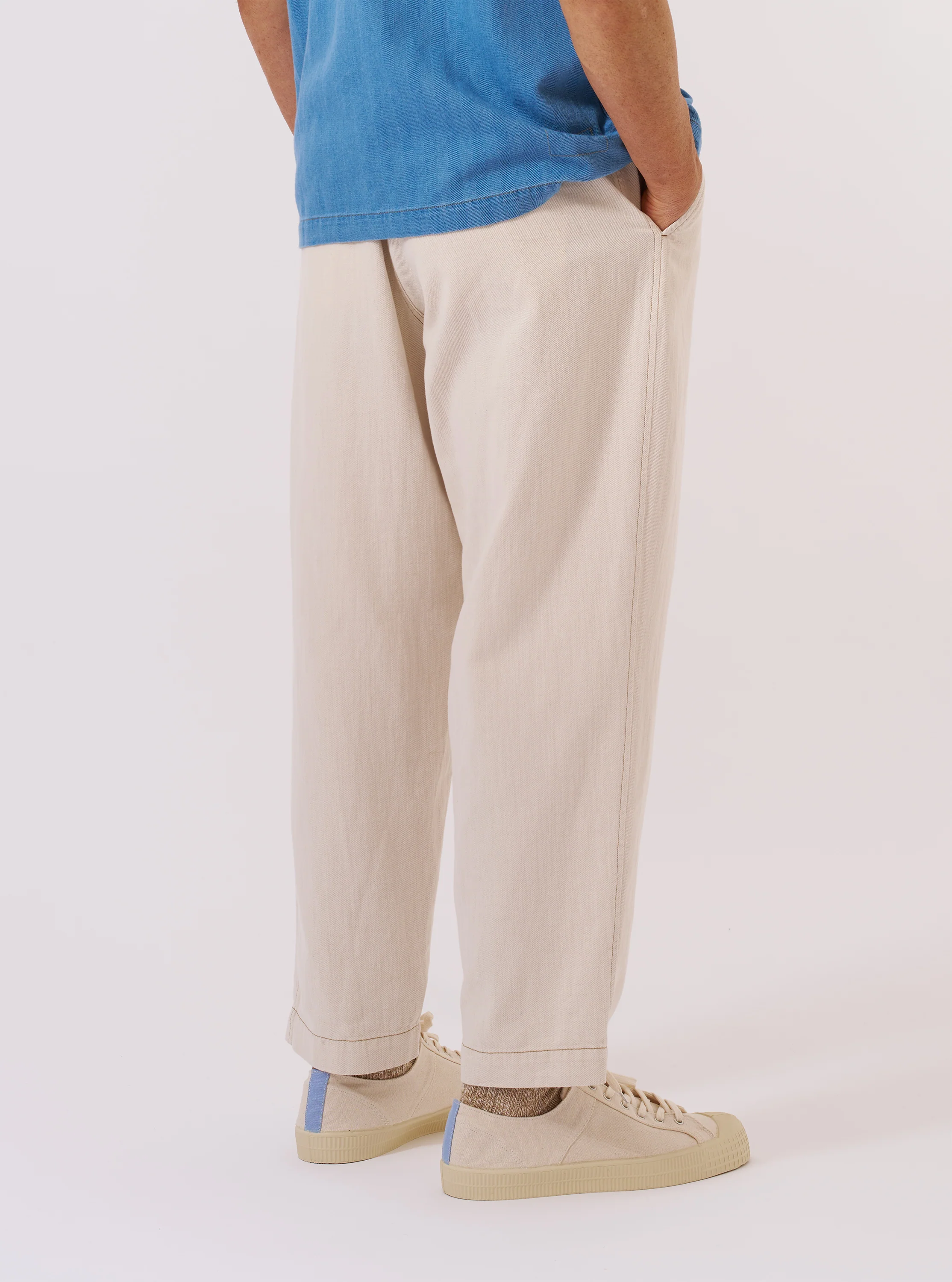 Ecru Koko Cotlin Pleated Track Pant - Image 3