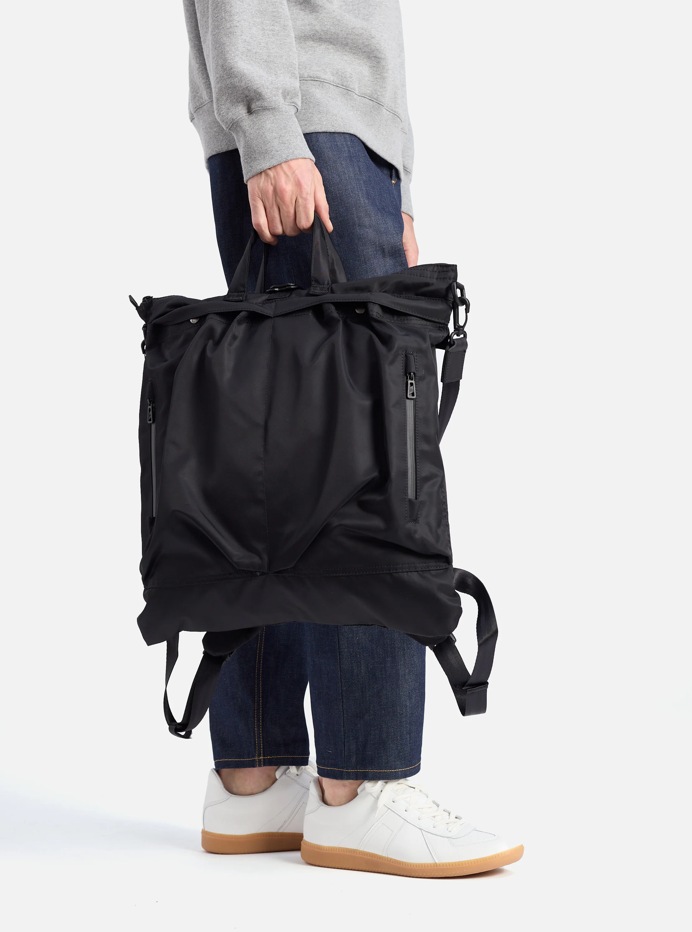 F/CE.® Black Recycled Twill 3-Way Helmet Bag - Image 3