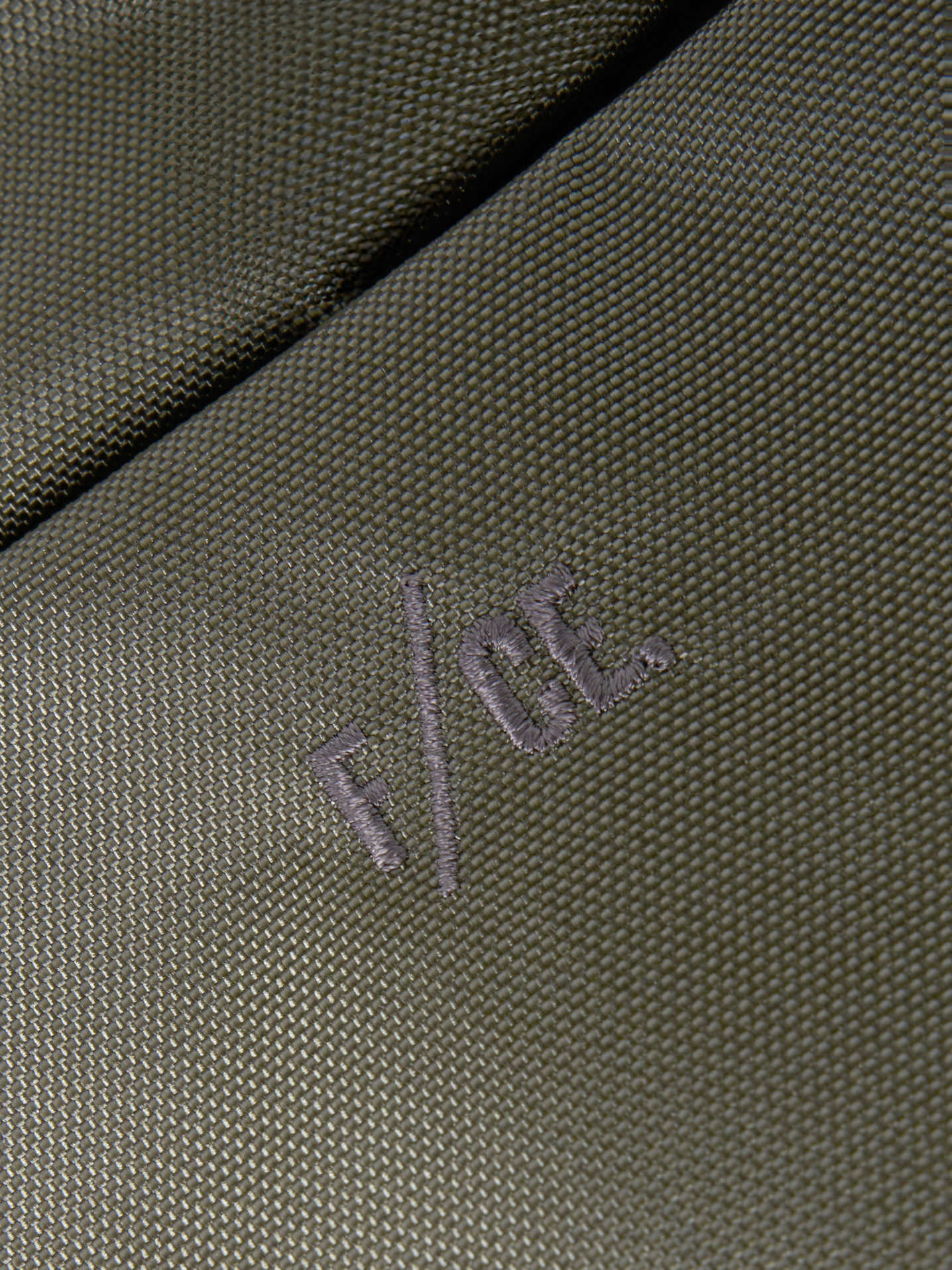 F/CE.® Sage Green 420 re/cor Sacoche - Image 5