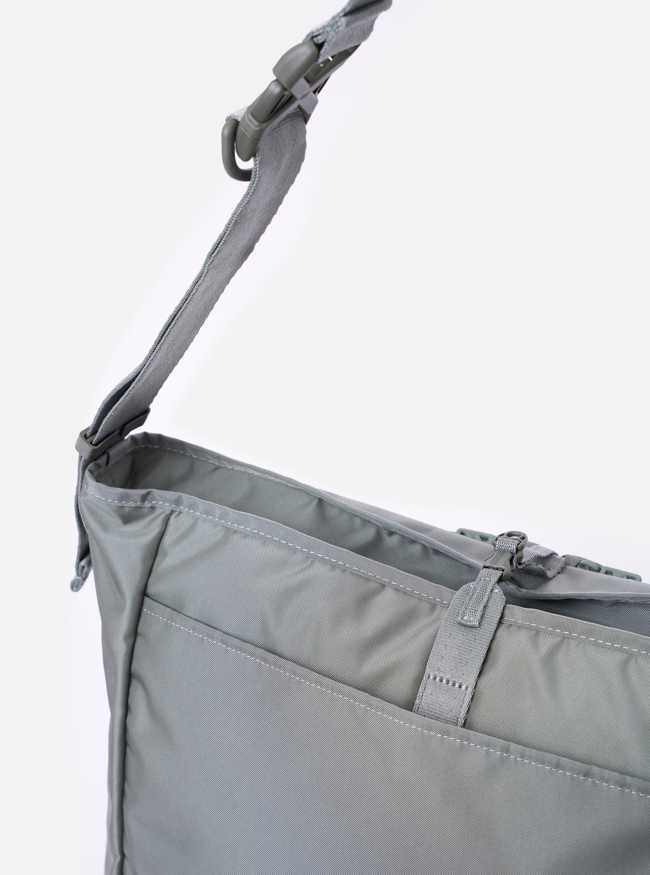 F/CE.® Foliage Green Recycled Nylon 420 re/cor Courier Shoulder Bag - Image 3