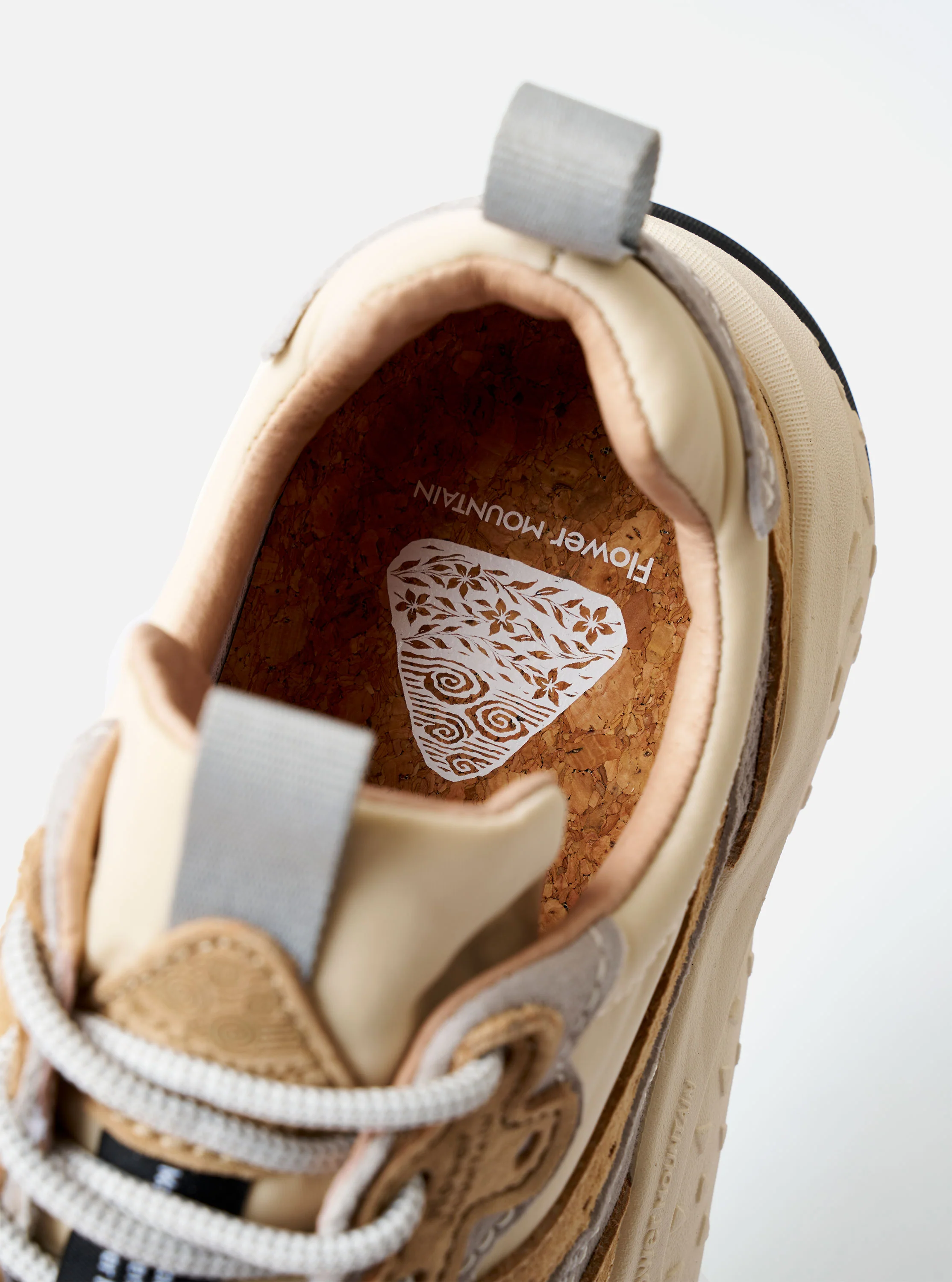 Flower Mountain Beige/Cream/Light Grey Suede/Nylon Wave Uni - Image 6