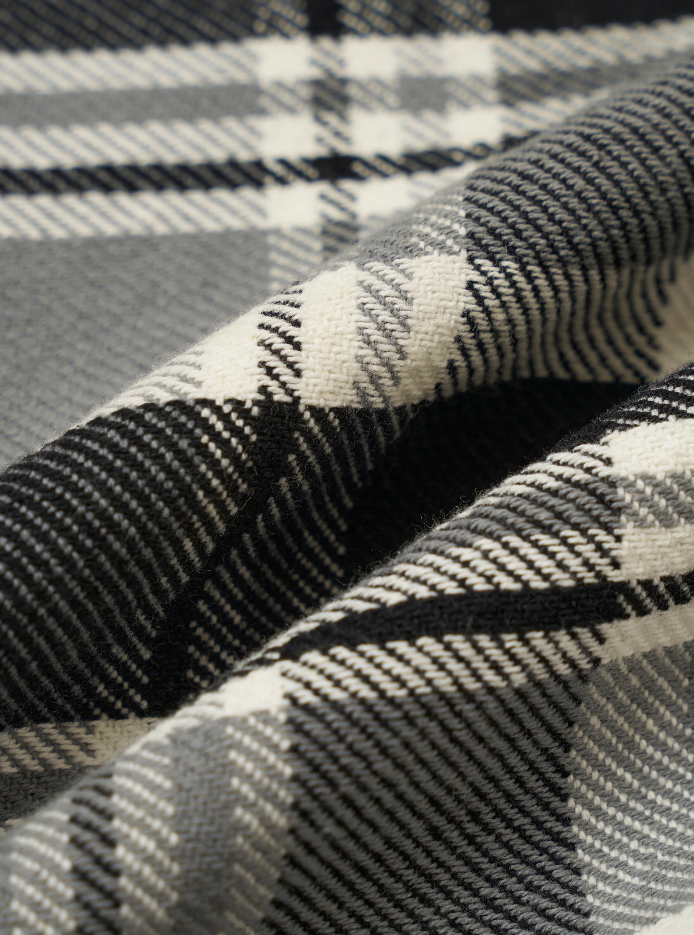 Grey Black Twill Check Short Dressing Gown - Image 2