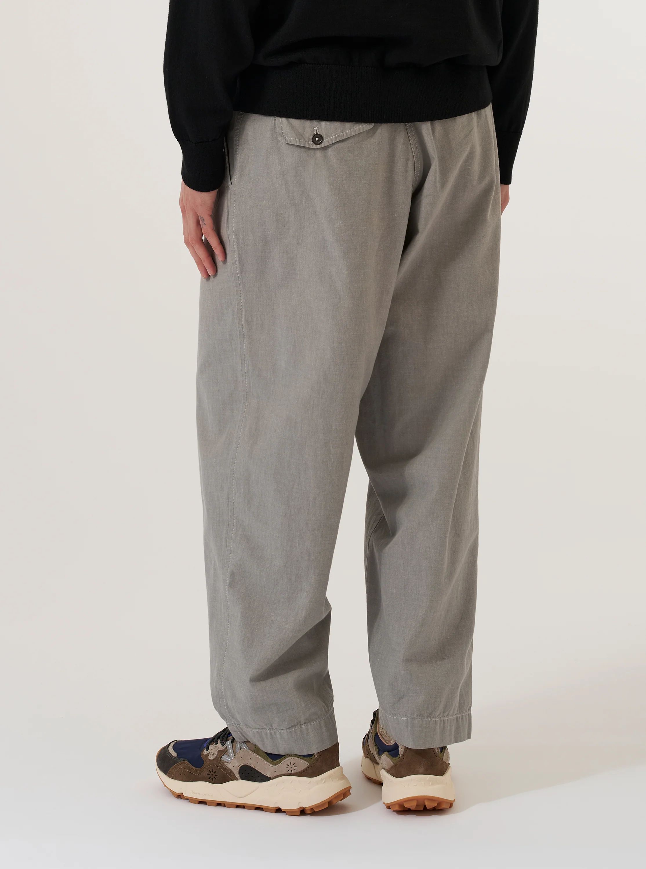 Grey Izumi Cotton Oxford Pant - Image 3
