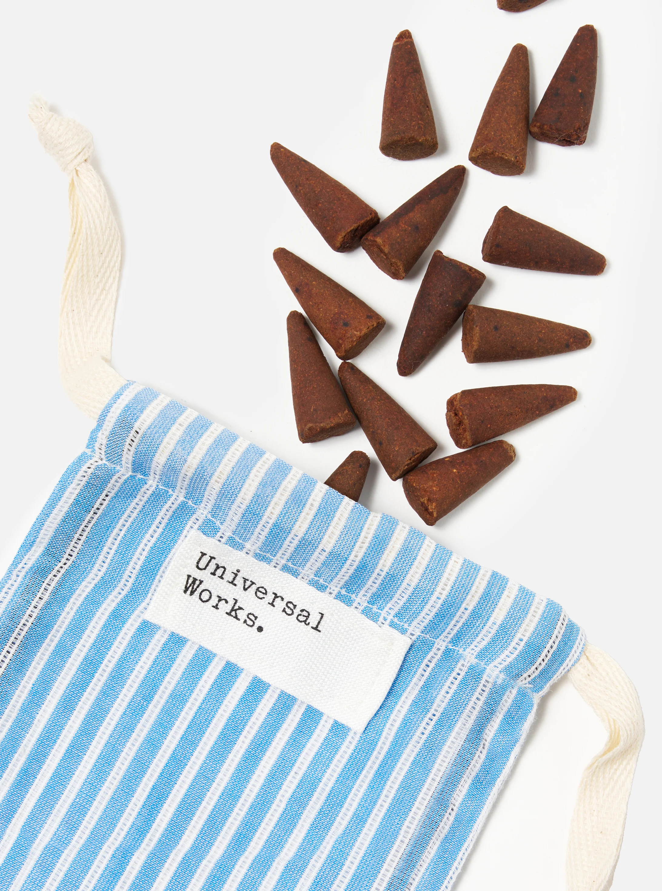 harvest Incense Cones - Eucalyptus, Fir Needle & Patchouli - 20 pack. - Image 5