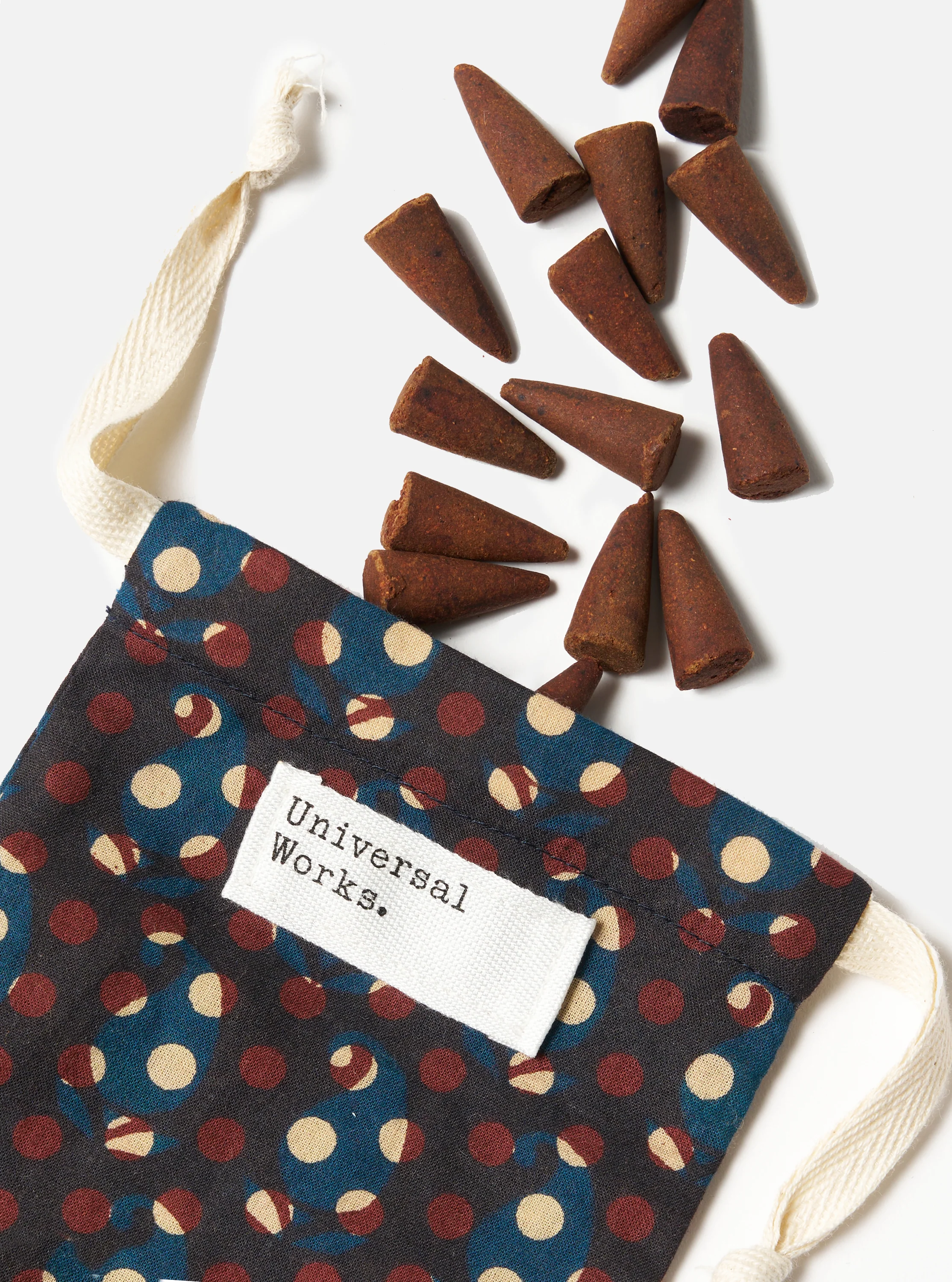 harvest Incense Cones - Eucalyptus, Fir Needle & Patchouli - 20 pack. - Image 7