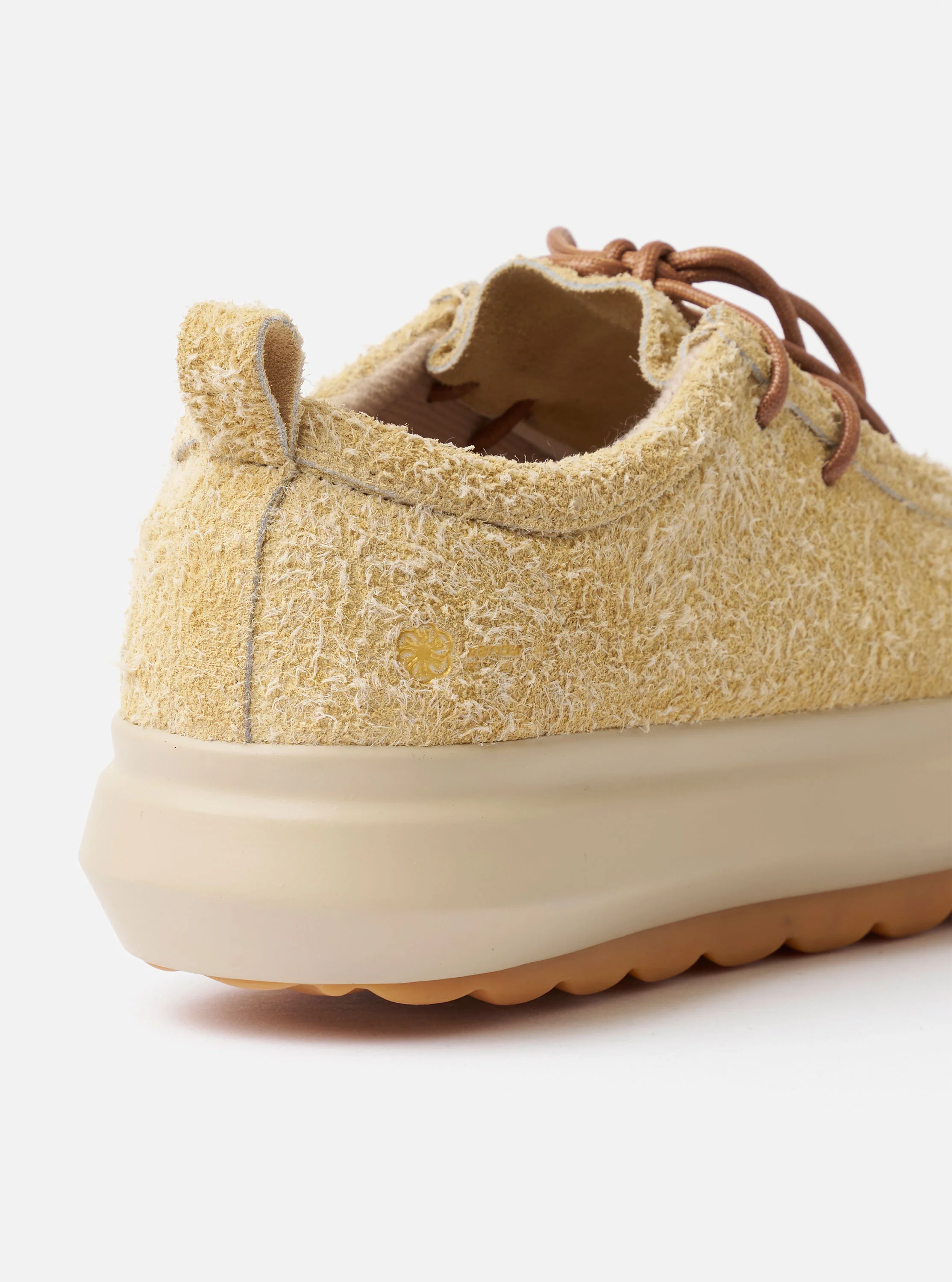 Wander etc. FD/08 Low in Dune/Gum Hairy Suede - Image 4