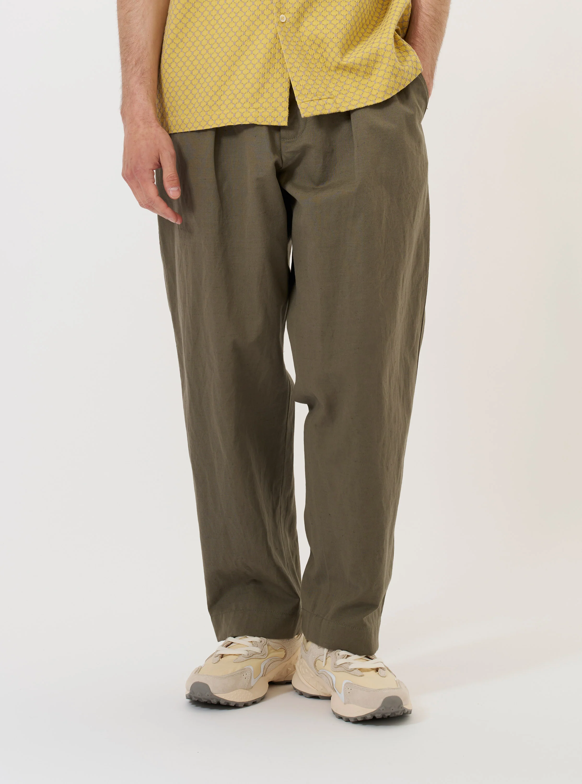 Olive Linen Slub Weave Oxford Pant - Image 2