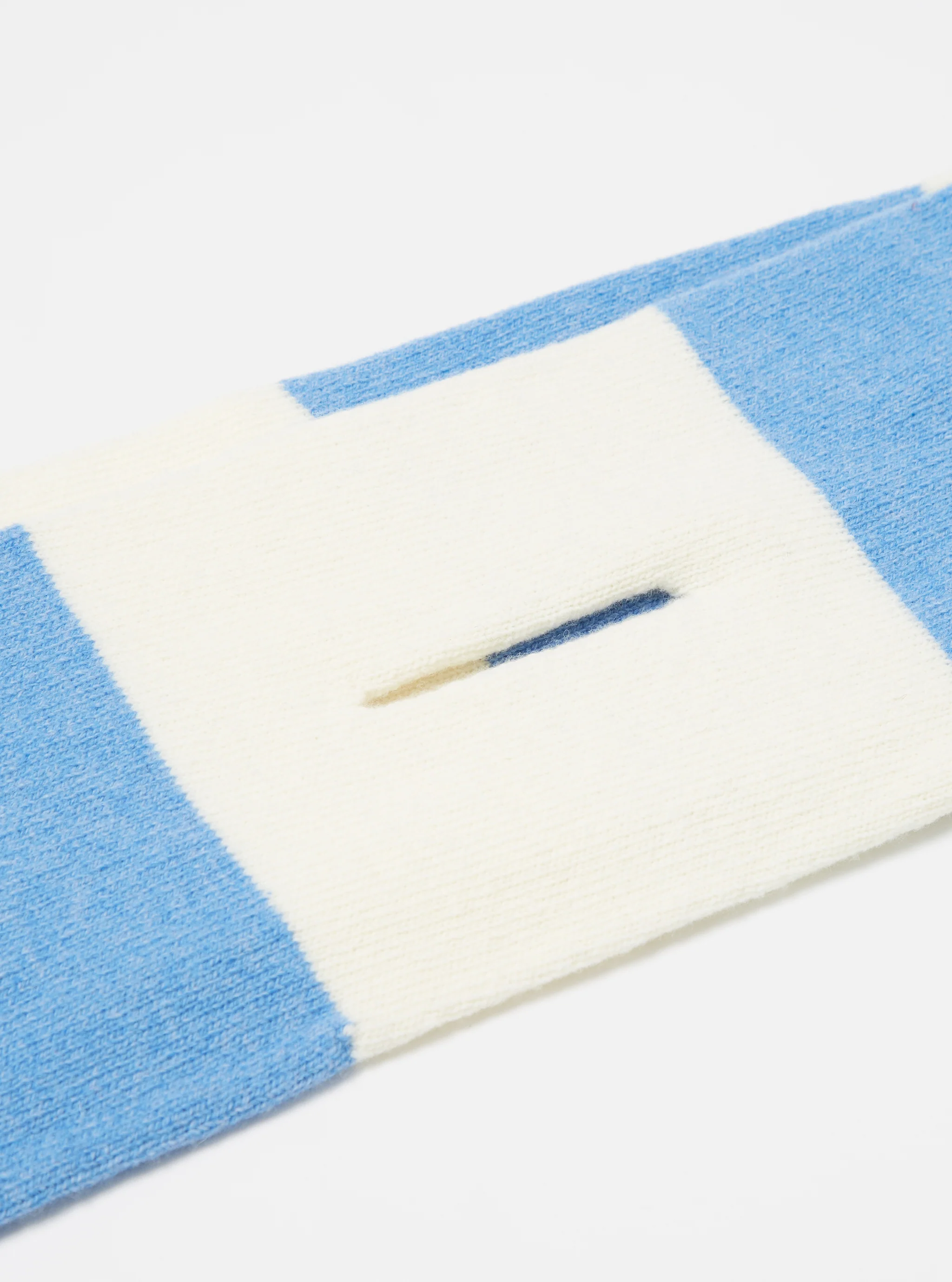 Ecru/Sky Soft Wool Deluxe Football Scarf - Image 3