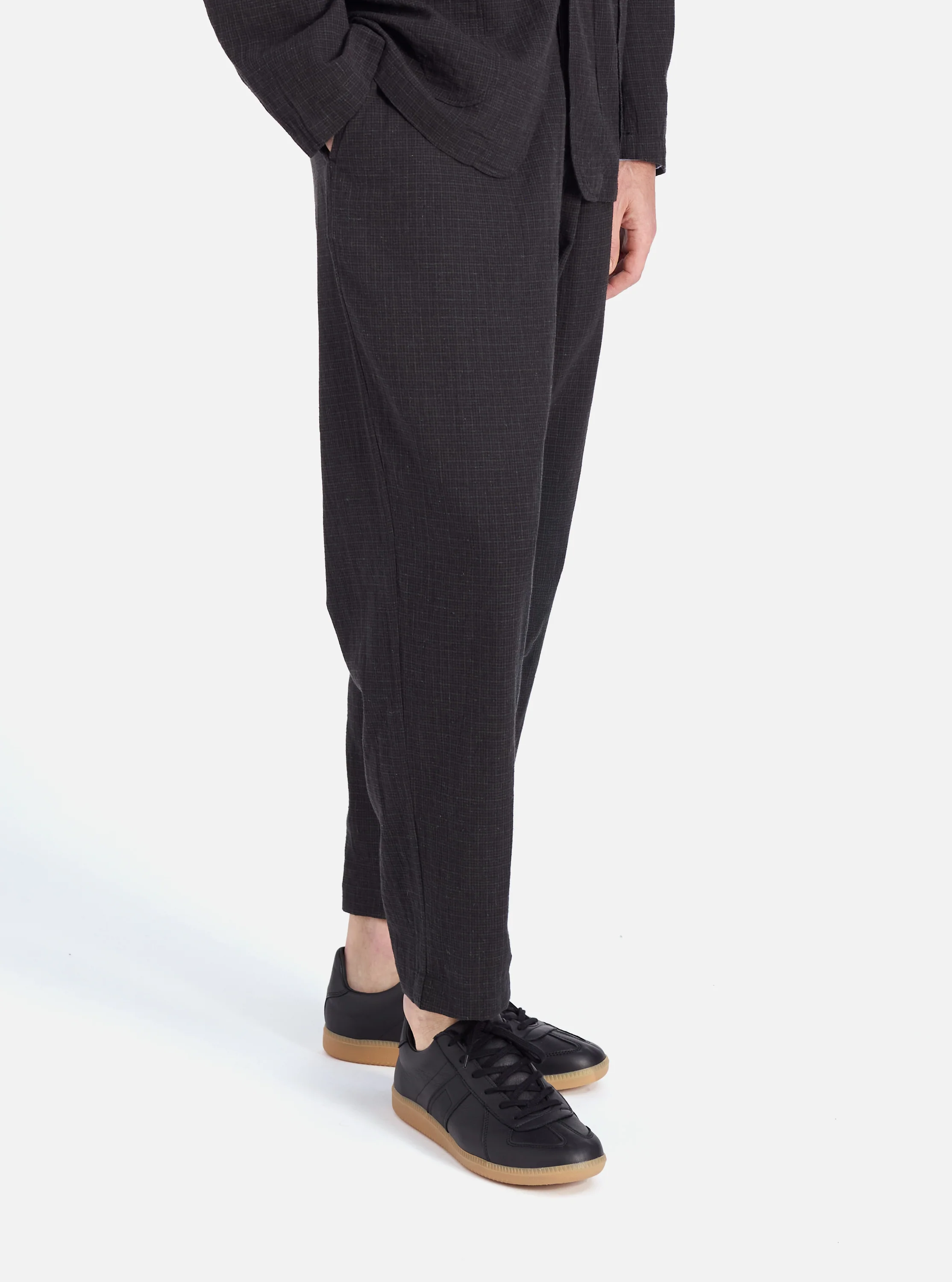 Charcoal Fine Linen Mix Pleated Track Pant - Image 2
